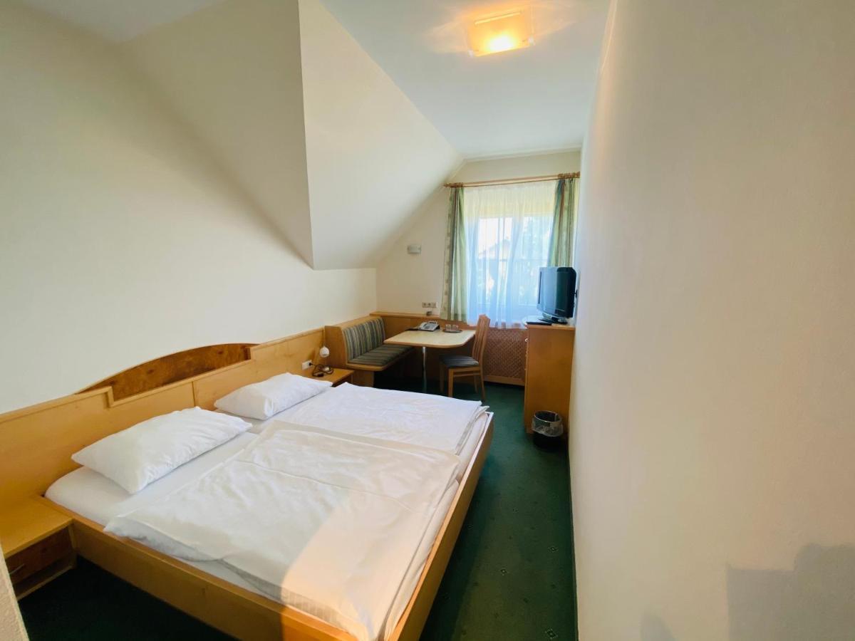 Hotel Stich Manhartsbrunn Екстер'єр фото