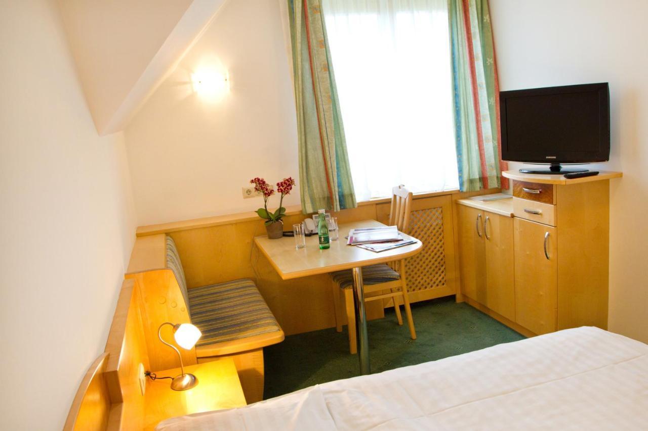 Hotel Stich Manhartsbrunn Екстер'єр фото
